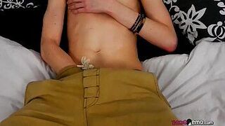 Cody Plays with a Dildo - porn video